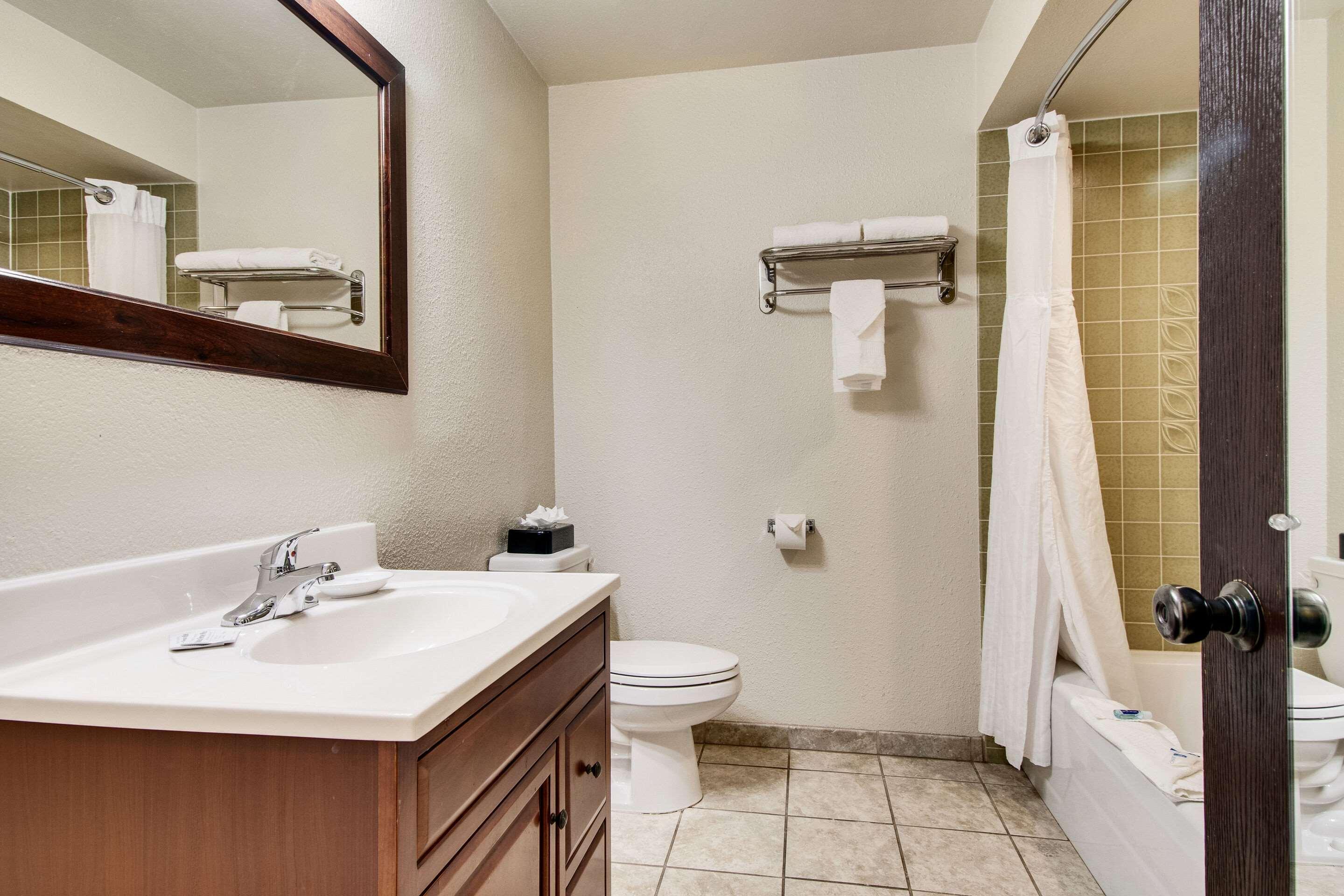 Rodeway Inn & Suites Portland - Jantzen Beach מראה חיצוני תמונה