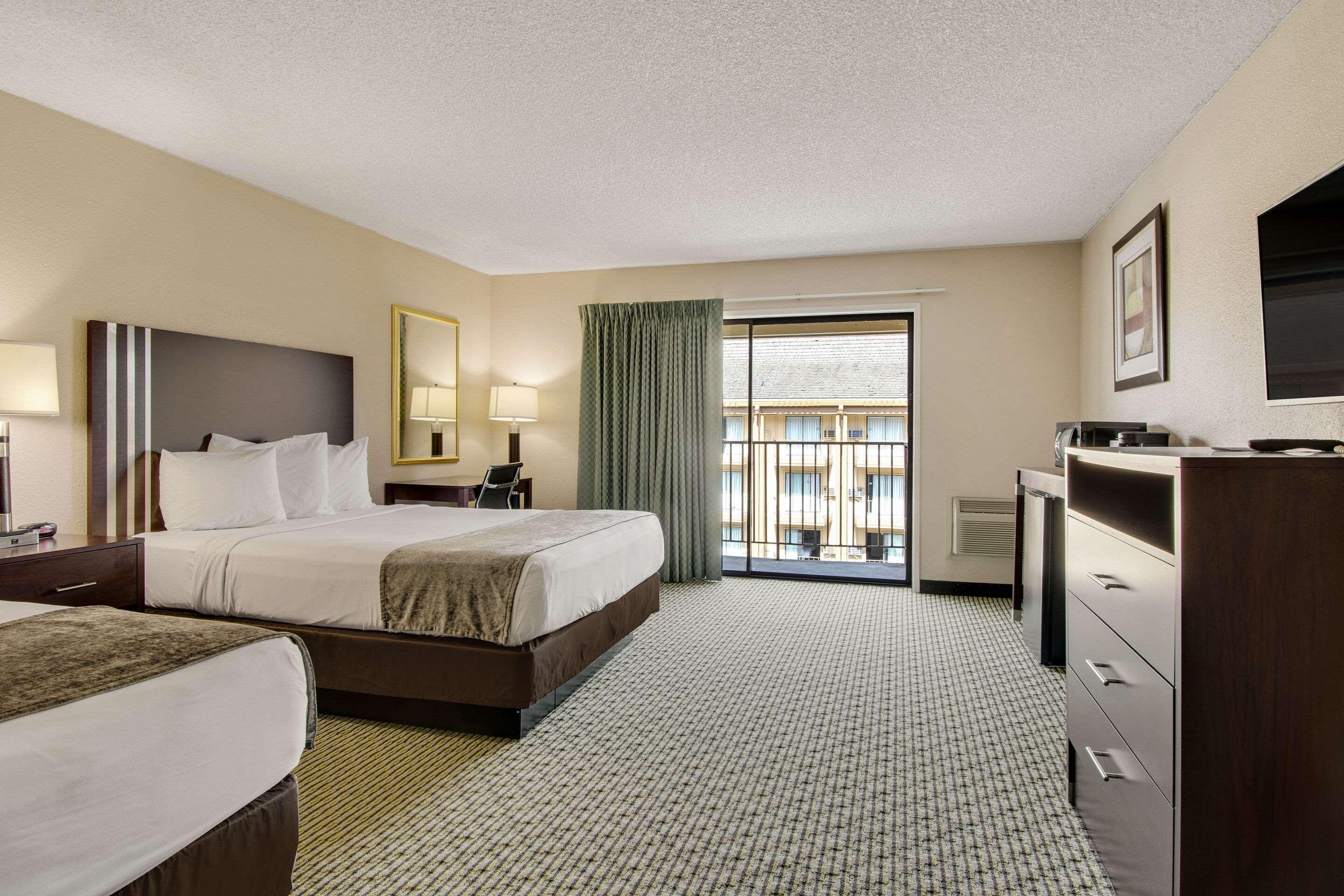 Rodeway Inn & Suites Portland - Jantzen Beach מראה חיצוני תמונה