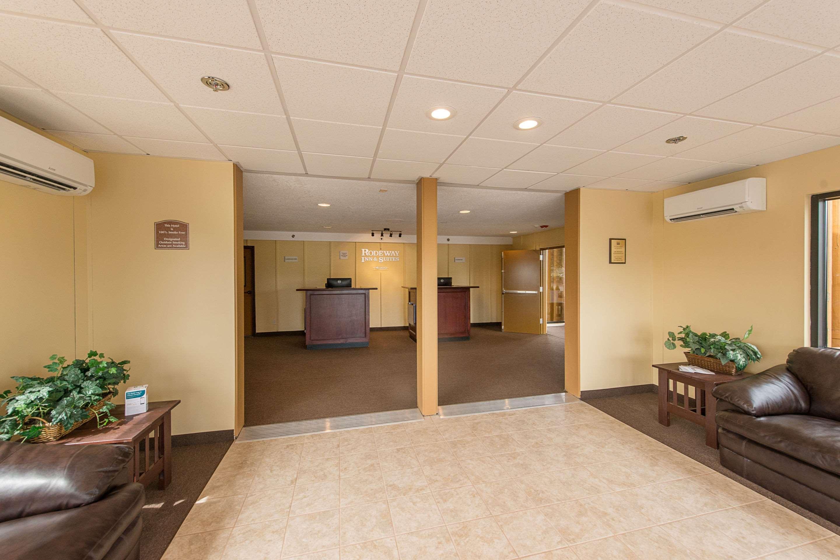 Rodeway Inn & Suites Portland - Jantzen Beach מראה חיצוני תמונה