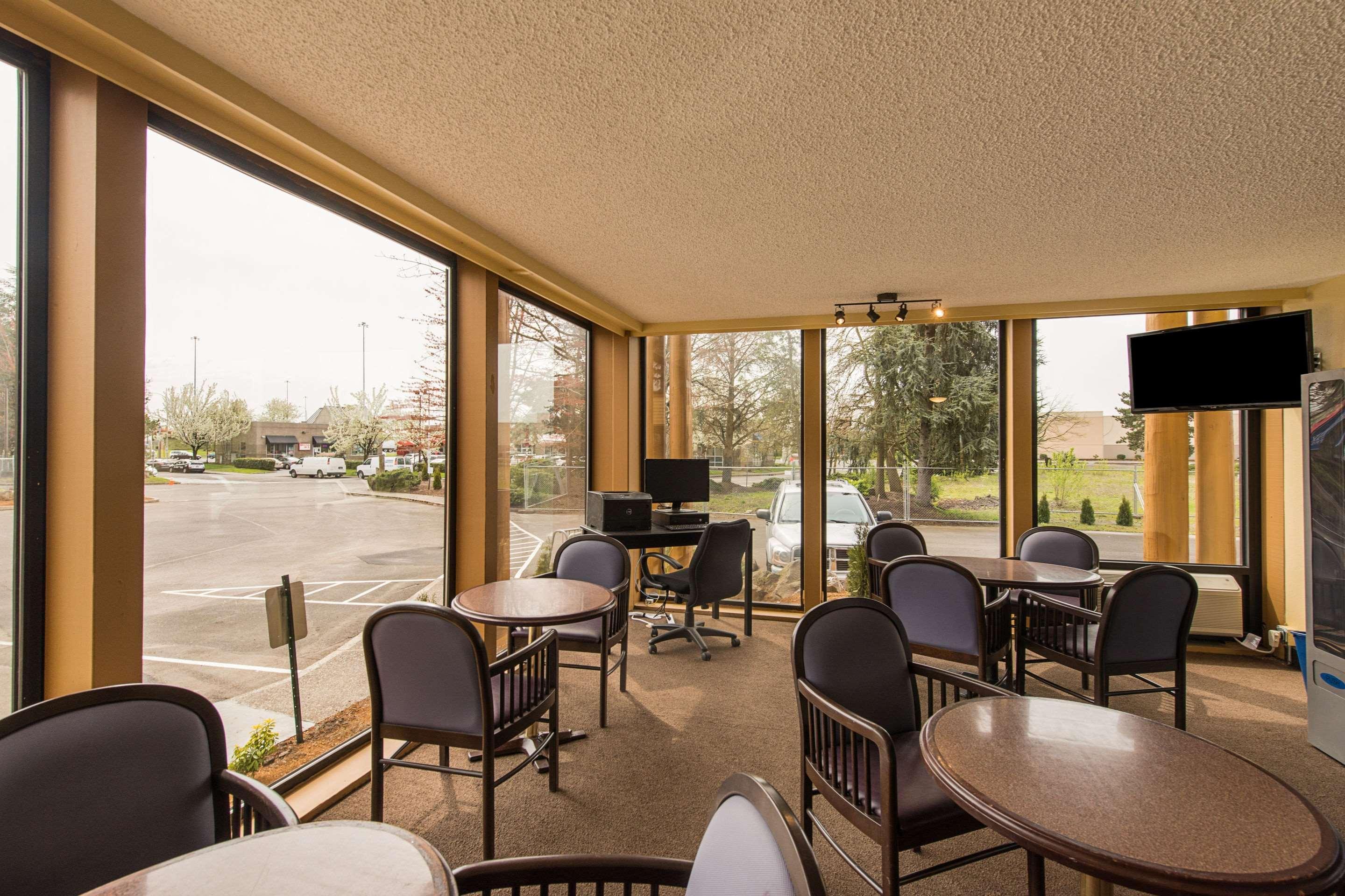 Rodeway Inn & Suites Portland - Jantzen Beach מראה חיצוני תמונה