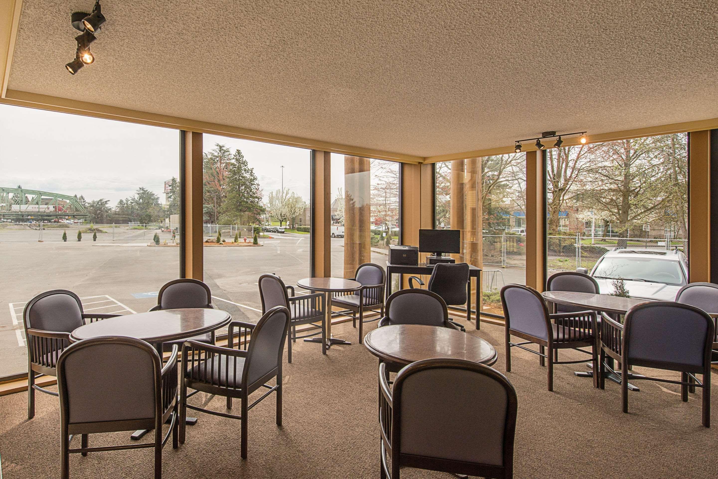 Rodeway Inn & Suites Portland - Jantzen Beach מראה חיצוני תמונה