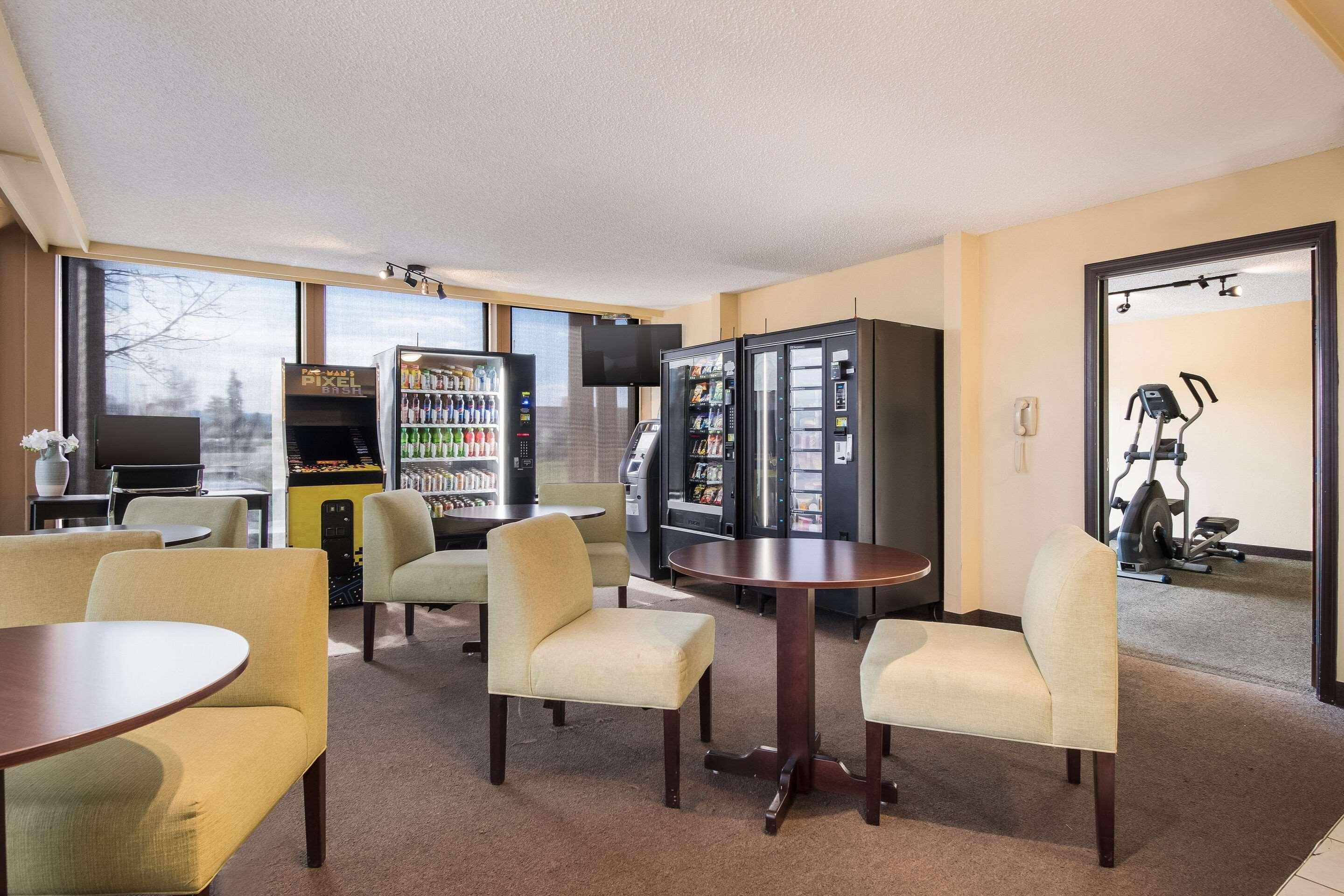 Rodeway Inn & Suites Portland - Jantzen Beach מראה חיצוני תמונה