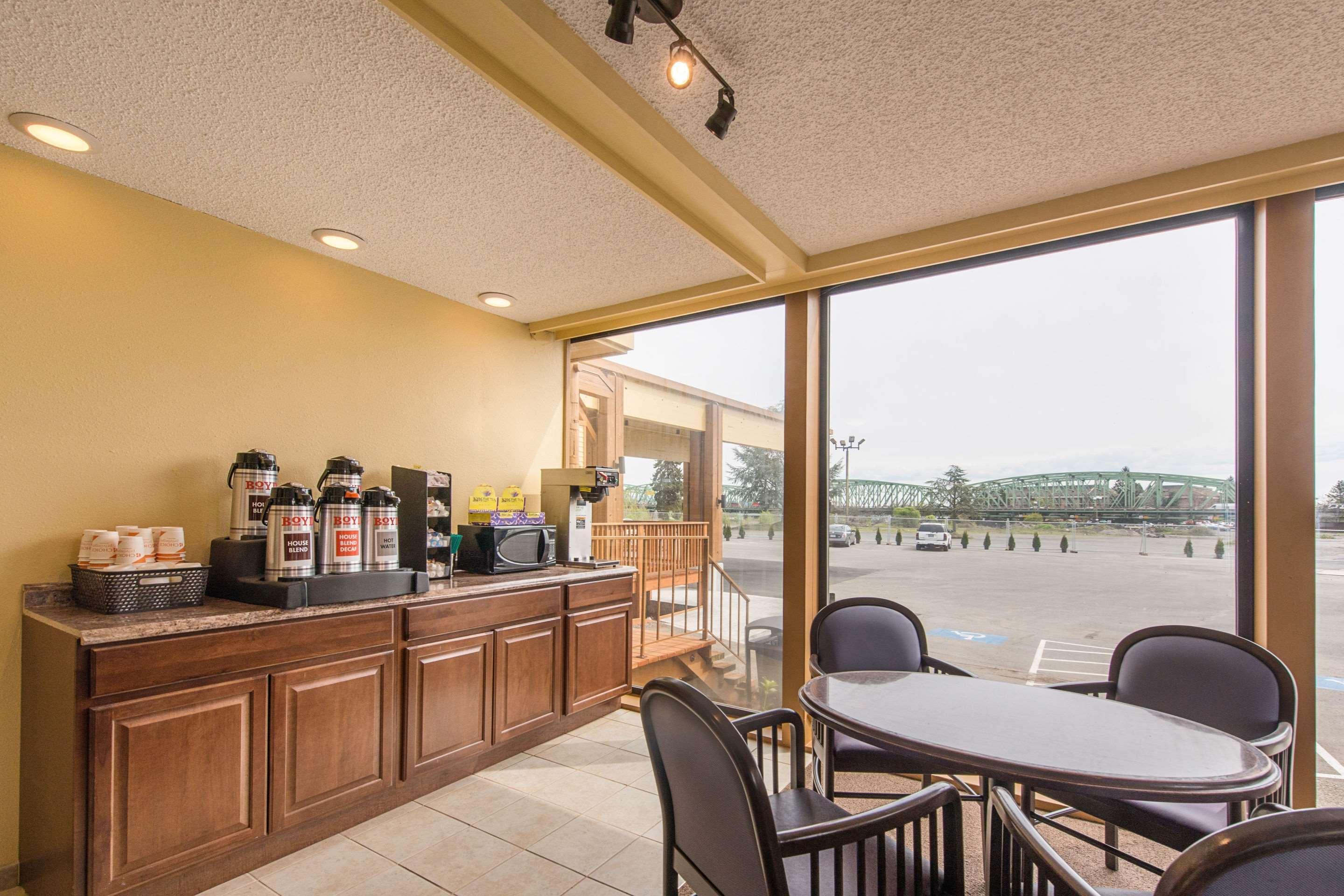 Rodeway Inn & Suites Portland - Jantzen Beach מראה חיצוני תמונה
