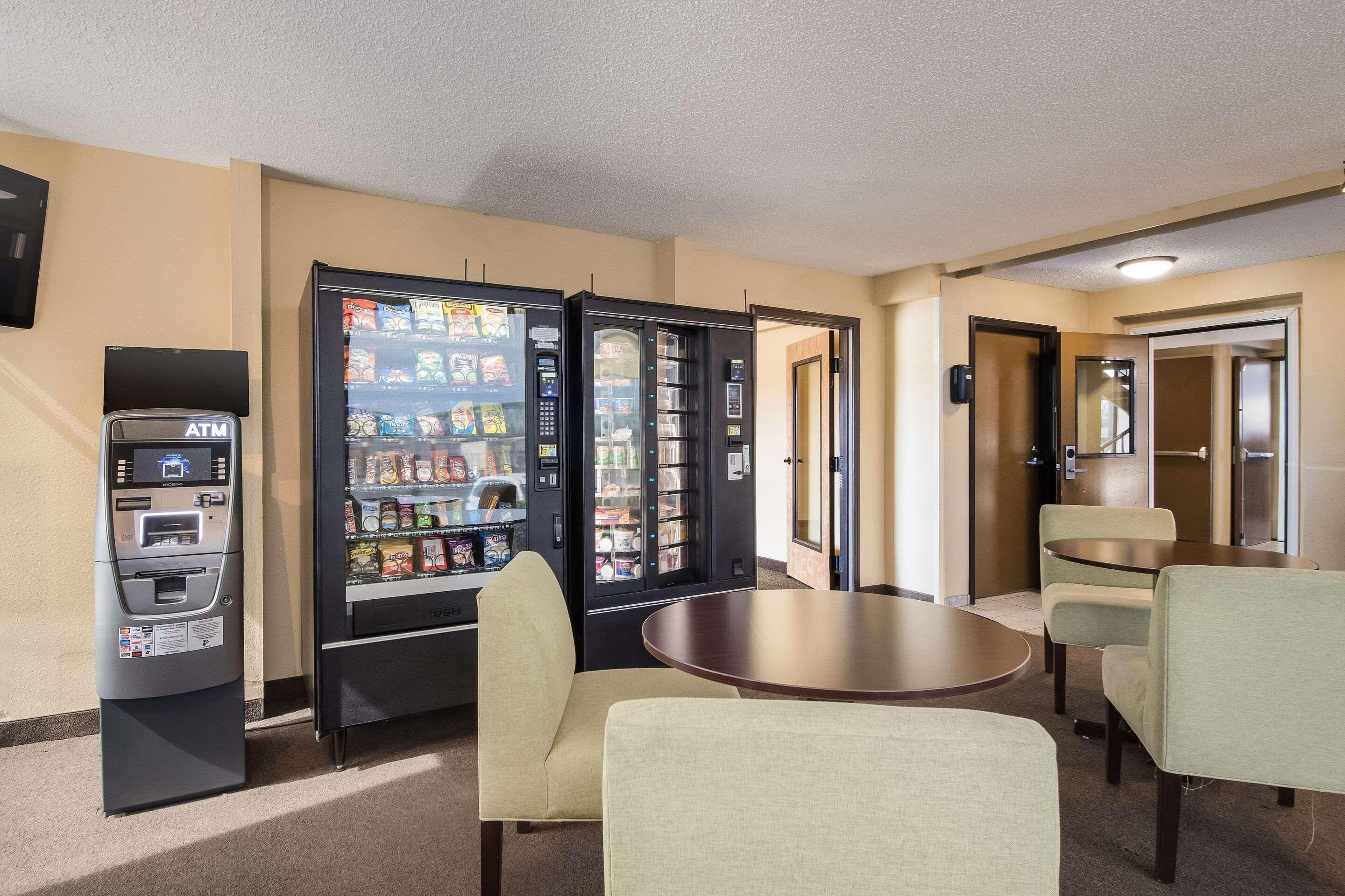 Rodeway Inn & Suites Portland - Jantzen Beach מראה חיצוני תמונה