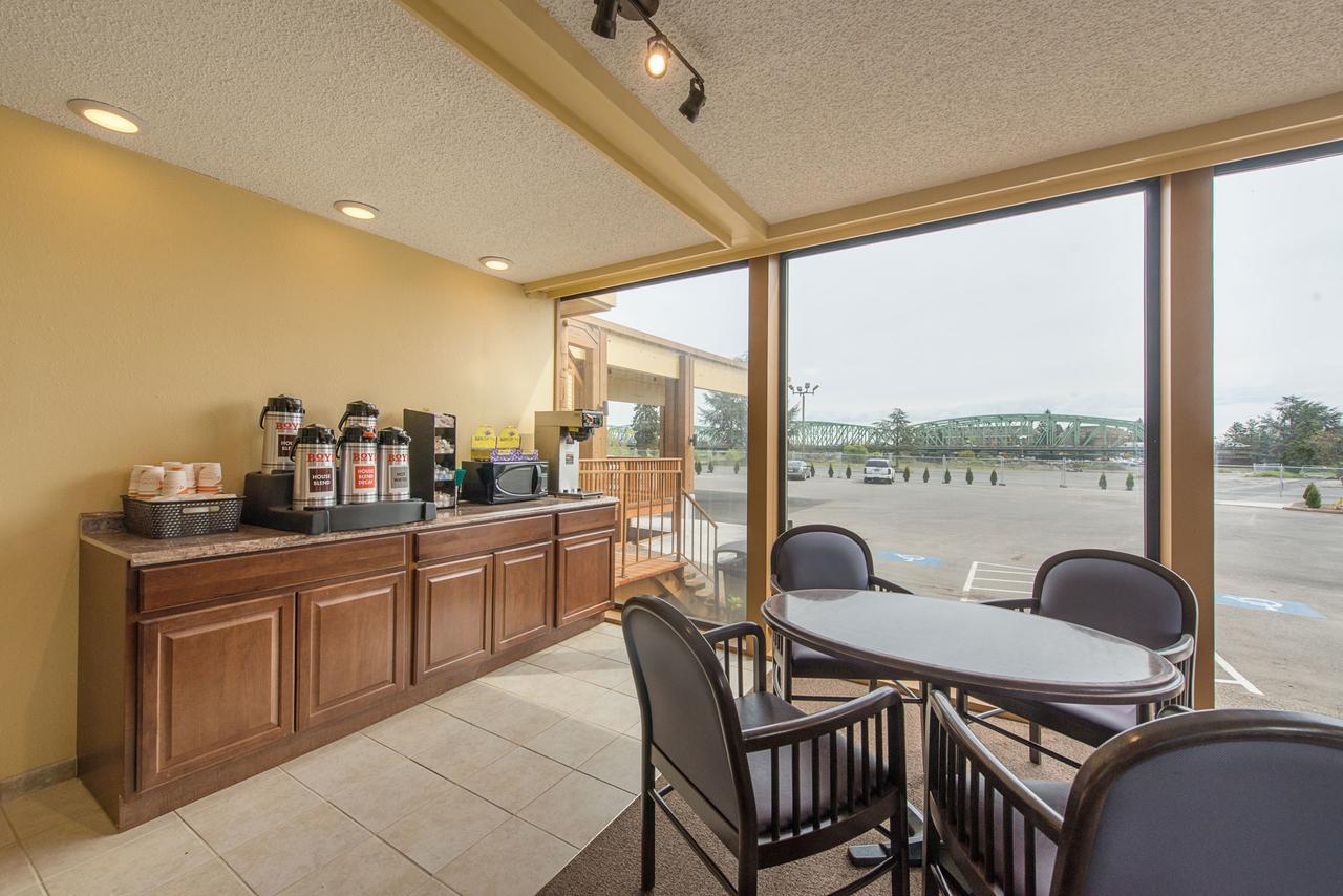 Rodeway Inn & Suites Portland - Jantzen Beach מראה חיצוני תמונה